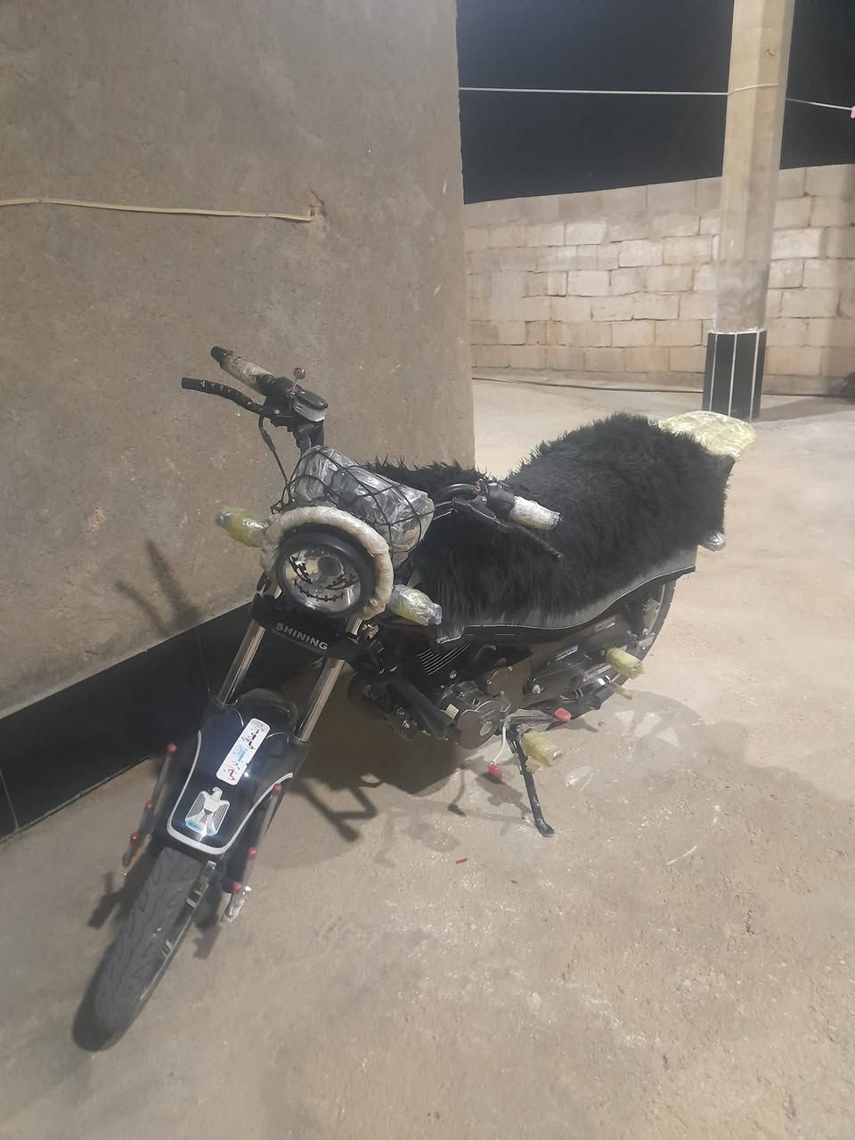 ماطور شنك صدر عالي للبيع السعر 975 وبي مجال بسيط ماشي 7000 حقيقي هـ***********ب بالصوره احله من الحقيقه بهواي
