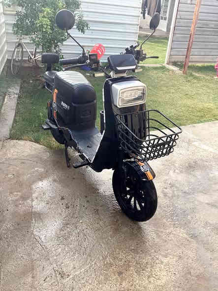 دراجه شحن للبيع كامل مواصفات السعر 500 مكان بغداد تاجي للاستفسار واتساب ***********
