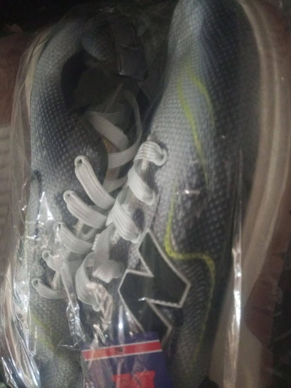 من رخصة الادمن ابيع المفرد بسعر الجمله نسائي رجالي شبابي اطفال احذيه ملابس بغداد  الحسينيه الراشدية السوق الكبير الجزره الوسطيه مقابل اثاث بيت العسل أبيع المفر بسعر الجمله الجزره الوسطيه مقابل اثاث بيت العسل ***********
