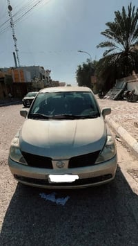 فيرسه ٨ محرك ٢٠٠٠  رقم بغداد انكليزي تبريد كهربائيات شغاله  سعر ٧٠ الا...