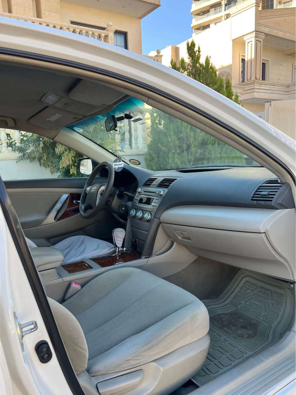 🚗کامری مۆدیل 2008 شکلی کامل کرایتە 2011 فول مواسەفات بەس سلایت نیە سیارەکە بێ بۆیاخە بەس دوو جاملغی پێشەوەی دەحدیلە سیارەکە هەیکەلی جوان ماوەتەوە گێرو مەکینەی بەشەرت تەبریتی بەشەرت سیارەکە. مەسرەفی تێدانیە بۆ زانیاری زیاتر پەیوەندی بکەبە *********** واتسئاپ🚗 أربيل, العراق
