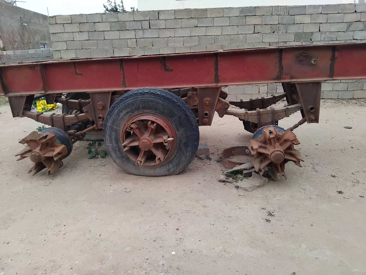 سلام عليكم للبيع شاصي ١٦ دناكير ١٤ صيني  ٣دناكير***********
