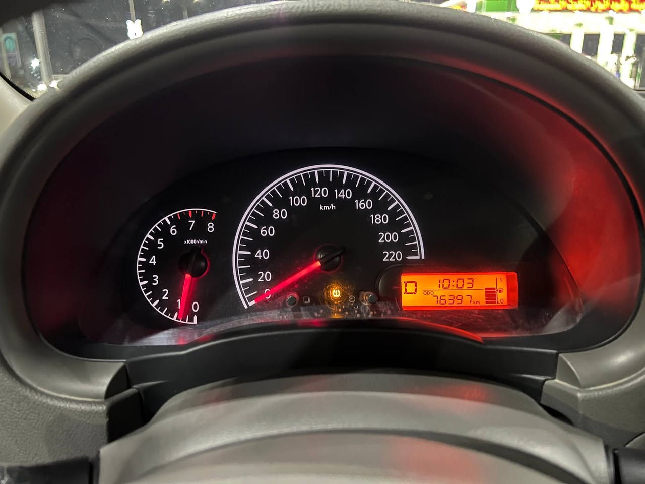 السلام عليكم
نيسان سني ٢٠٢٢ هندي بليته زركة 

رقم اربيل الجديد سنوية لغاية٢٠٢٩ تحويل مباشر 

بدون لا صبغ ولا بارد تبديل الباب الخلفي اصلي بدون دواخل

كير محرك حدادية بحالة الشركة وجديد 

مواصفات معروفة الهندي ماشية ٧٦ الف حقيقي جرس ب١٢٠ 

المكان :كوت مركز المدينة

السعر :١١٢ وبي مجال قليل

***********
