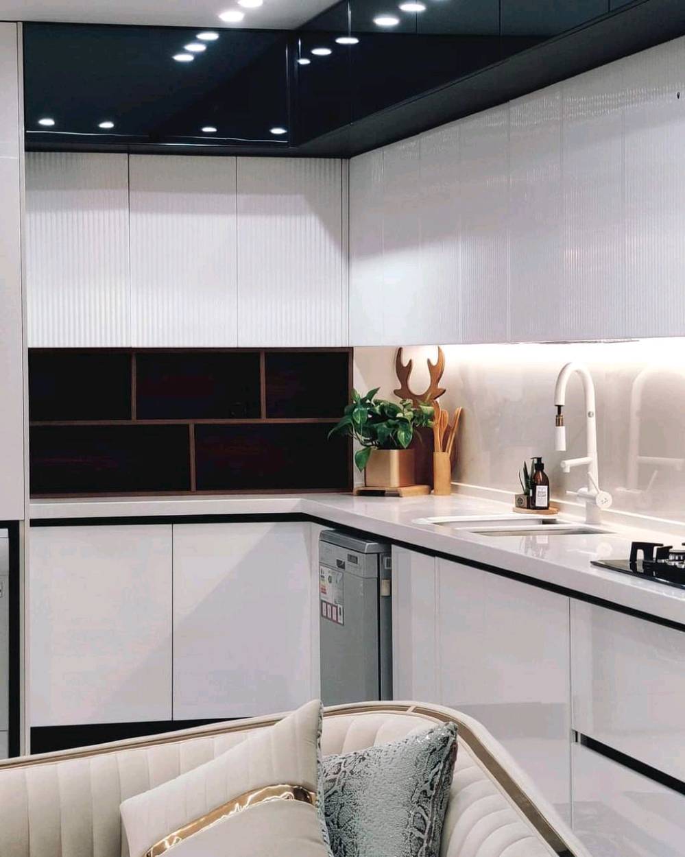 🌟 اجعل مطبخك قلب البيت النابض 🌟
تصاميم مبتكرة تناسب ذوقك ومساحتك
📞 احجز استشارتك المجانية اليوم ✨

واتساب ***********