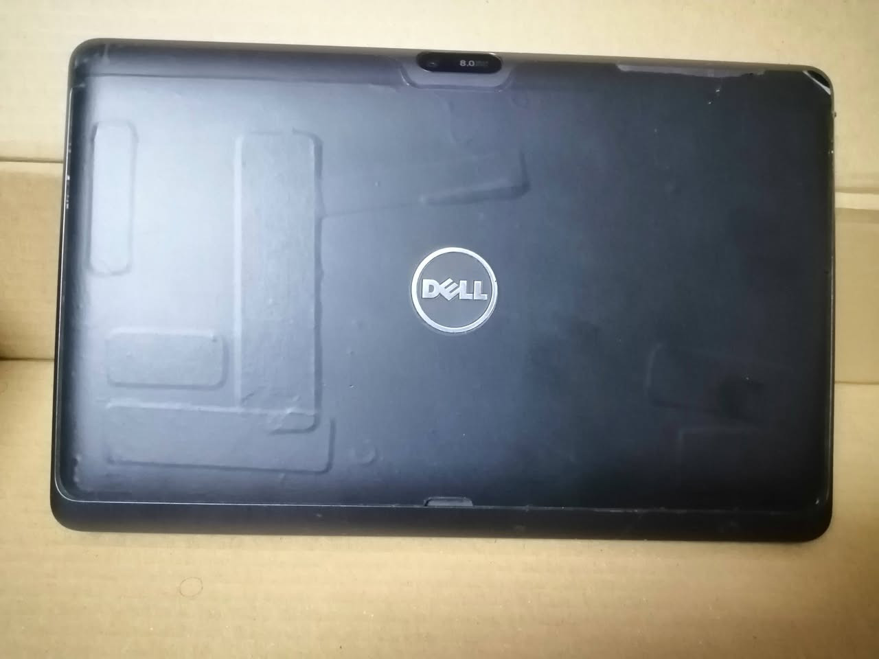 السعر ١٠٠ الف 
تابلت  dell  نظام ويندوز 10
معالج كوراي فايف الجيل الرابع
رام ٨ كيكا
هارد ١٢٨ كيكا
يوجد توصيل جميع المحافظات


**إذا كنت صاحب هذا الإعلان وتريد حذفه لأي سبب، رجاءا أرسل رسالة إلى الدعم الفني**