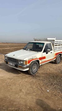 هايلوكس • ١٩٨٨ • رقم ديالى