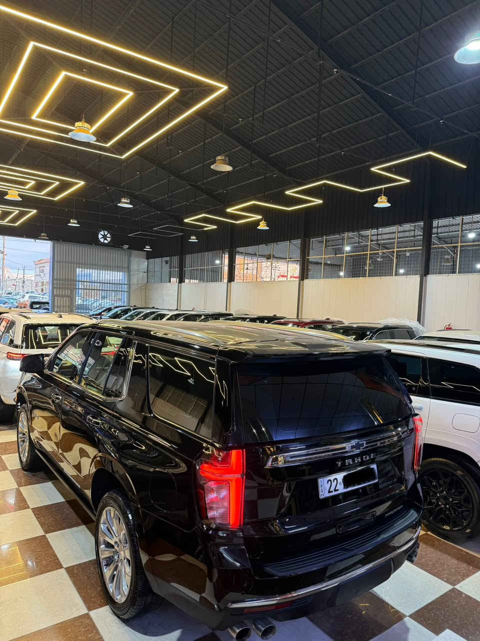 سلام عليكم 
تاهو ٢٠٢٢ برايمر شركة منصور
فول مواصفات 
سيارة بدون صبغ بدون تبديل كير محرك شرط
مواصفات :
كشنات جلد 
كشنات تدفئة 
كشنات كهرباء
كشنات تبريد 
ثلاث شاشات 
تشغيل عن بعد 
صندوق كهرباء
اربع ابواب بصمة
جكات 
فورويل 
كيج الكتروني
بنوراما
خمس كامرات
داتاشو
وبقيه المواصفات المعروفه فول فول…

للاستسفار :
*********** متوفر واتس
