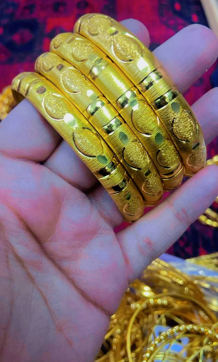 متوفر بتوت ذهب بنغالي 
جملة ومفرد


**إذا كنت صاحب هذا الإعلان وتريد حذفه لأي سبب، رجاءا أرسل رسالة إلى الدعم الفني**