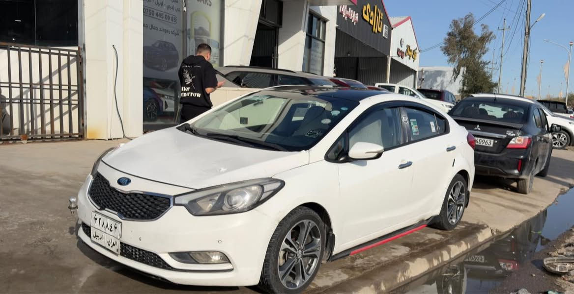 كيا سيراتو 2014 (خليجي)

سيارة جاهزة تراي للبصرة 

رقم اربيل شرط التحويل 
تحكمات ستيرن 
شاشه داخلية 
ويل كروم 
 ضرر السيارة 4 قطع 

السعر 88 

مكلف بالنشر :

تفاصيل اكثر  اتصل ( ***********)
