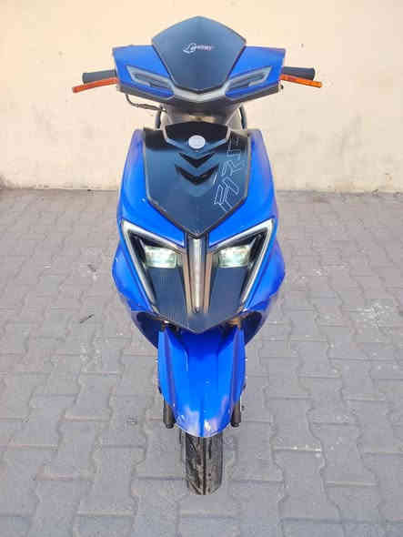 دراجه سكنس ياباني مكفوله برغي مامفتوح بيهه *********** بصمه تشغيل عن بعد سلف لايتات اشاير شلعه سعرهه 375 بيه مجال
