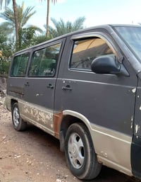 سيارة ستانا للبيع موديل 96 السعر 28 رقم الموبايل/ 07829618935