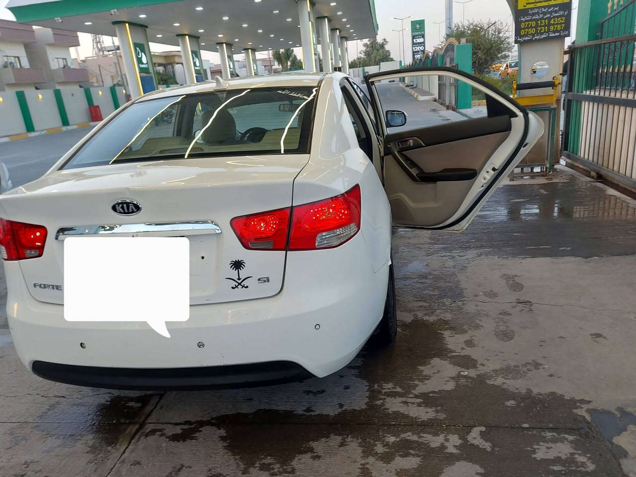 السلام عليكم
سيراتو جديده جديده ادوات موديل 2012 متوم طبق الاصل ويه رقم الشاصي مكصوص جنطه مكينه  كير حداديه كارتون تبريد ثلج دواخل جلد تدفئة بالكشنات حساسات خلفيه مرايت شفط نظام ايكو  مكاني  كركوك  السعر42قفل بيع سريع   الاتصال واتساب ***********
