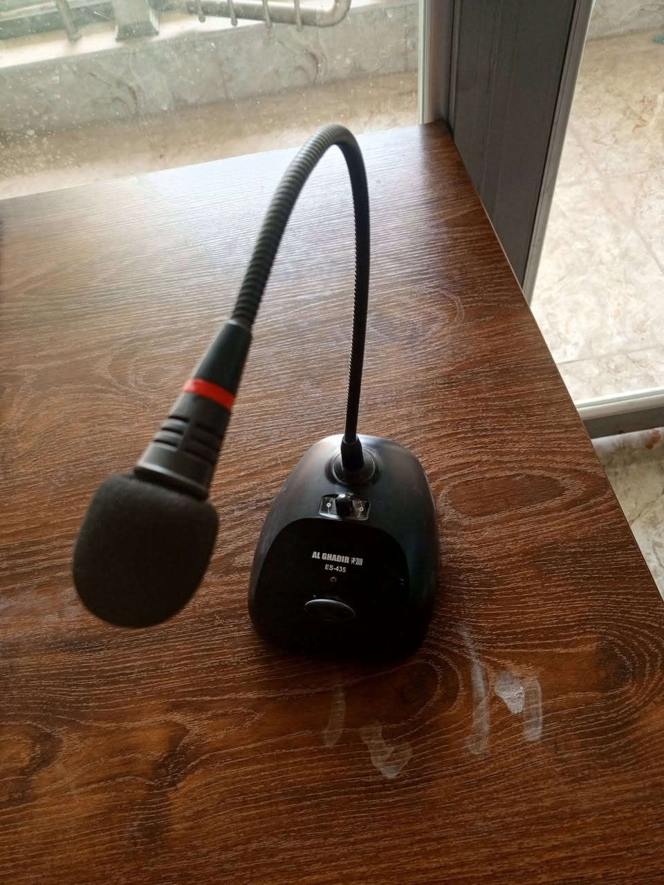 سستم سماعات أربعة سقفيه وجهاز تنظيم صوت ولاقطة برلمانيه استعمال ‏‪قليل لبيع سعر كلهن ب250 نجف‏ ‏‪***********‬‏ يوجد توصيل داخل نجف
