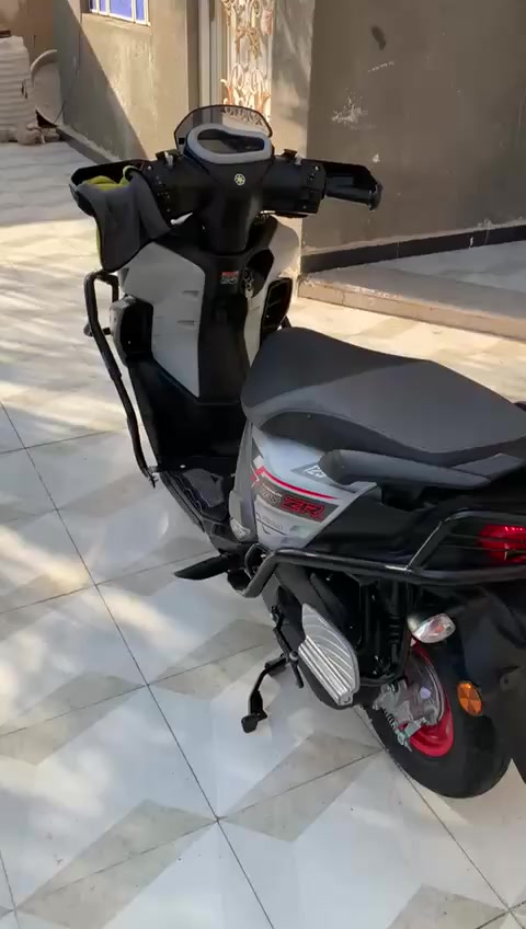 للبيع
***********
