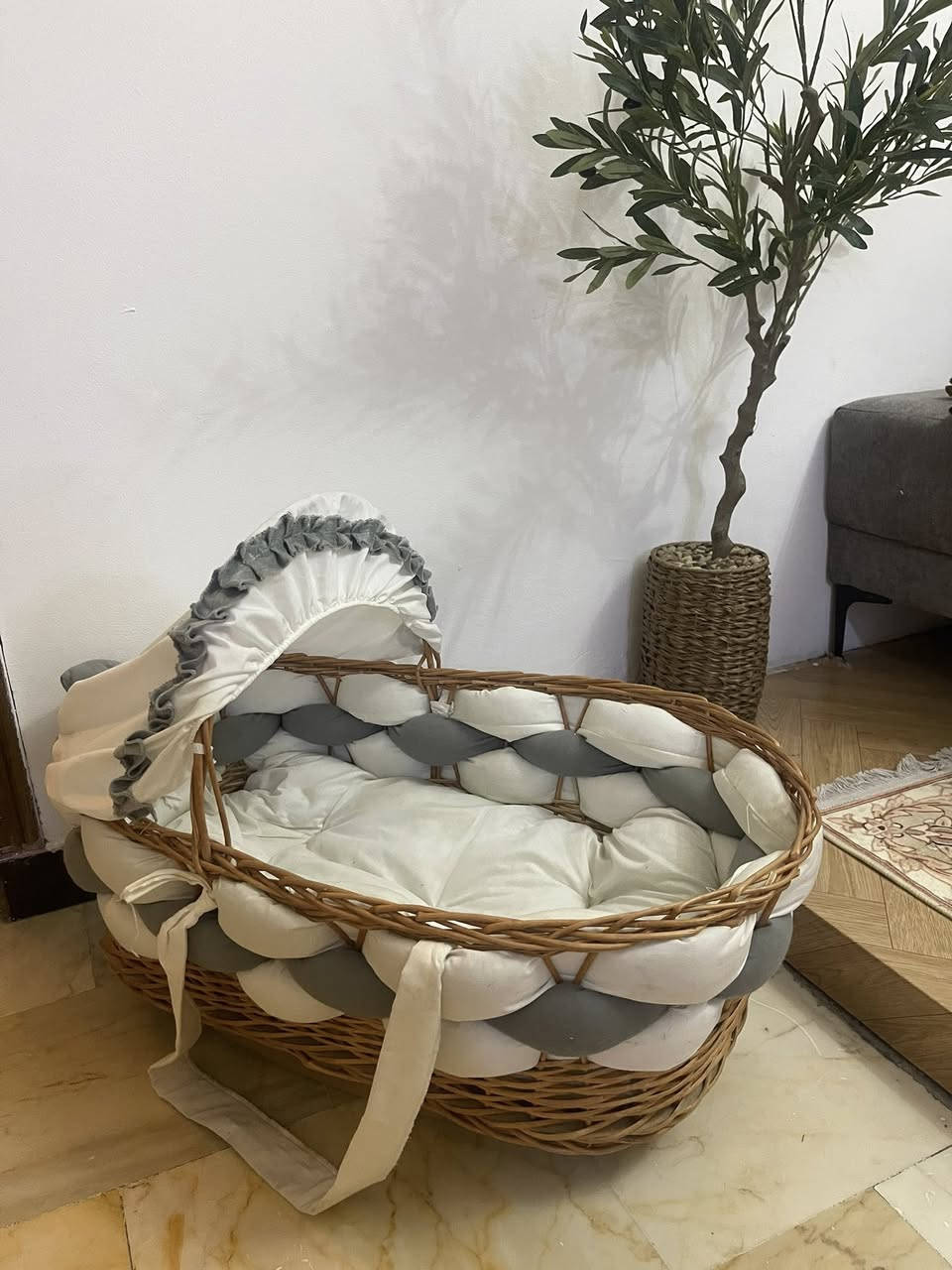 مستخدم شهر
هزاز ٤٥ الف 

كرسي طعام ١٠ 

عربانه ٢٥ 

كاروك ٢٥ 

مكان بغداد حي الخضراء يوجت توصيل بكروة داخل بغداد فقط

***********

