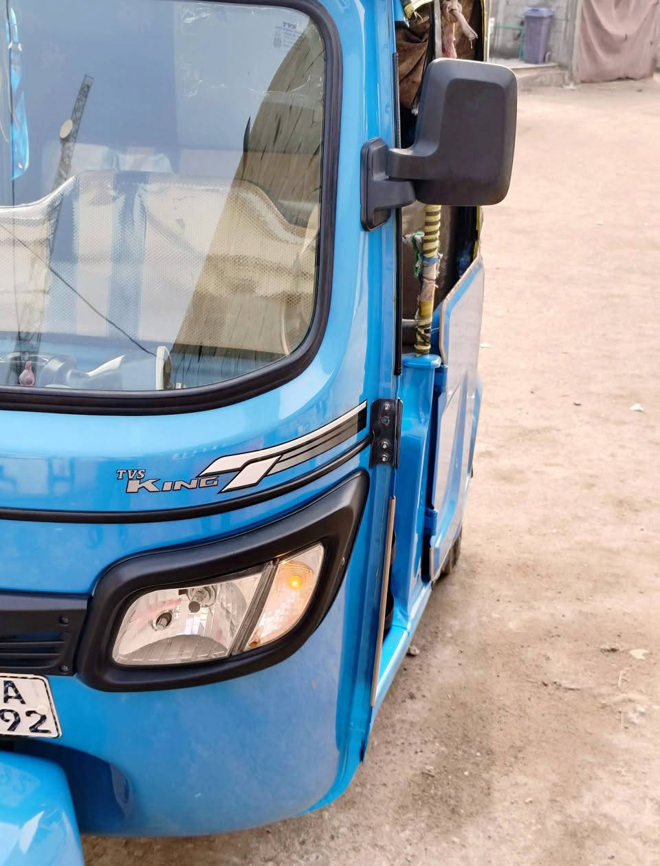 سلام عليكم تكتك تيفي اس مديل22
رقم انكليزي وسنويه محرك حلو 
ناعم ما مفتوح عله شركه تكتك 
ما متعوبه كله شقل شركه مامدل بيها شي ونضيفه وشوف العين كدامك 
وتجي وتفحص العنوان البصره 
كرمت علي 
الاهاتف ***********
وتساب تعليقات ماجاوب
