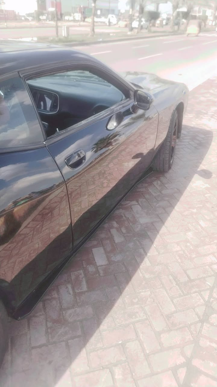 اسلام عليكم شباب دوج جالنجر موديل 2016 خليجي أربيل للبيع فول مواصفات ماعدا الفتحه السيارة مصبوغه عام لون متغير ينطيك سبعه الأوان بيهه حادث بجم اوبيهه كص السيارة السيارة جاهزه منكلشي متصرف عليها الف شاشه جبيره غرفه حمراء شفتات استيرن رادارات دشبول اخياط تخم تاير جديد صدر أمامي خلفي جديد مكينه اوكير مكفولات السعر دفتر أو عشره يعني 110 ورقة مكان السيارة بغداد مدينت الصدر للستفسار التصال *********** مامتواجد علا الفيس بيع فقط
