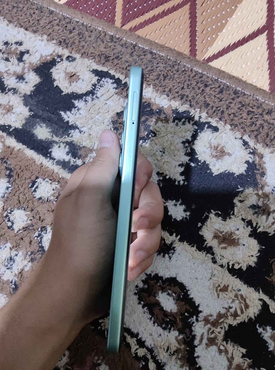 السلام عليكم انفنكس هوت 50 برو 256 وعشوائيه 6+6 معالج g10060فريم ببجي فطر جدإ بسيط بالشاشه وكامرة غواش الخلفيه السعر 145000الف الاتصال ***********
