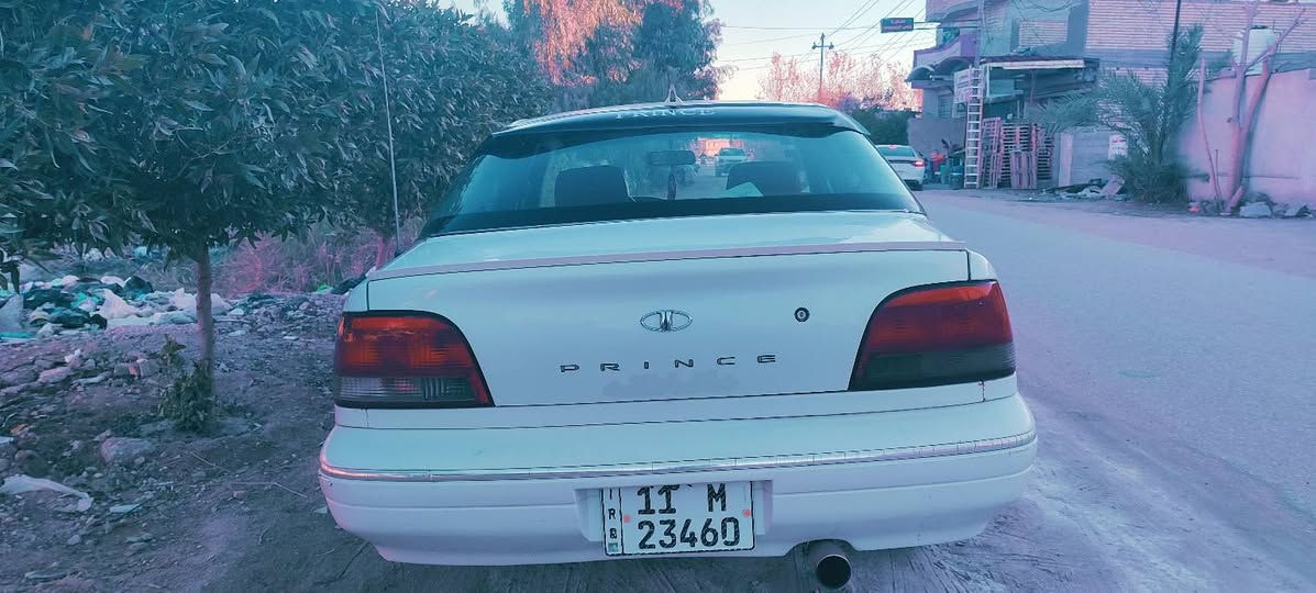 السلام عليكم...
برنس فراشة مديل1996
رقم بغداد الدولي بأسمي سنويةلل2029
هزة جديدة
  السيارة بلادية بدون صبغ
 فقط بارد خشم الجاملغ الايسر موضح بالصور
مكينة وگير مكفولات
المكينة 2000 مفتوح مو مسكر
حدادية جديدة
تبريد شغال
تخم تاير سيارة جاهزة 
السعر (٥٣) وبيها مجال
مكانها كربلاء 
رقم صاحب السيارة
***********
***********
