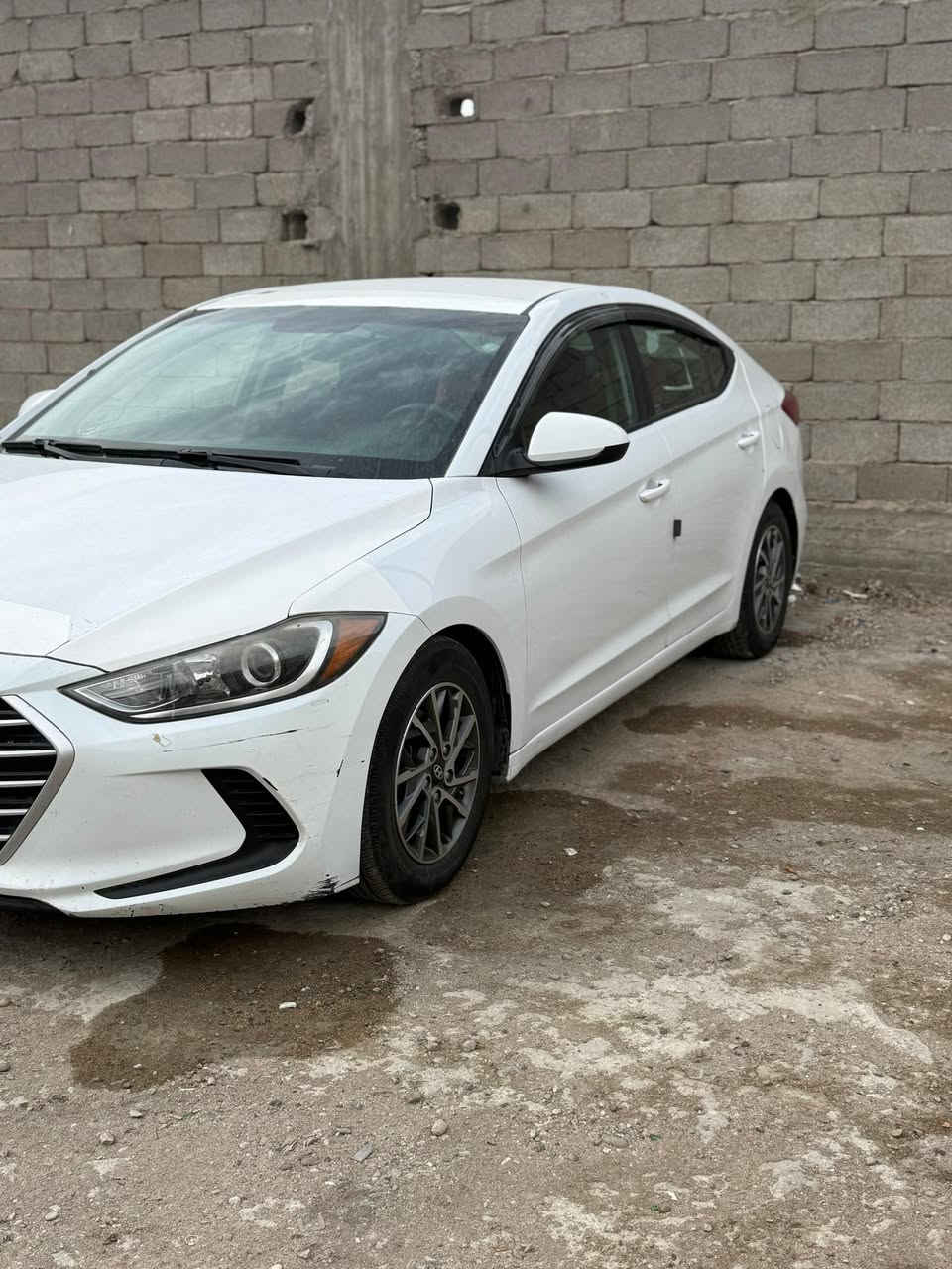 سلام عليكم  
النترا موديل 2018 
لون ابيض 
تحويل مباشر 
السياره ضررهه قطعتين صبغ اثر شخوط بسيطه 
السعر 120 
للتواصل ***********
***********
موقع السياره بغداد جديده
