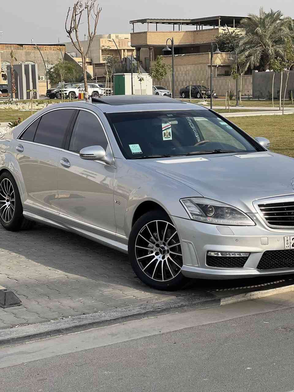 السلام عليكم خواني
مارسيدس اس s550 مديل 8 محدثه 13 بل كامل 

تحديث كامل  سياره جديه مال جناي ما ناقصه اي شي 

ما تصرف عليه ربع ماشيه 120 حقيقي

سياره ((((ادوات ادوات )))))متومه توم اصل دك حاسبه وين ما يعجبك انا هواي مسافر بيه اسويلك وكاله وين ما يعجبك روح

سياره جاهزه من حداده من تايرات من دسكات ستوني مسويله ادامه ما عايزه اي شي تنكر سلف وين ما يعجبك روح 

سياره احلى من صور تعال وشوف 

بيه منضومه مال زنون ستوني شاده 

لد داخلي تغير لونه بل بلوتوث

مغلفه بجم نانو ppf

سياره مكانه بصره 

سعره اتصل وتدلل

رقم الهاتف ***********

