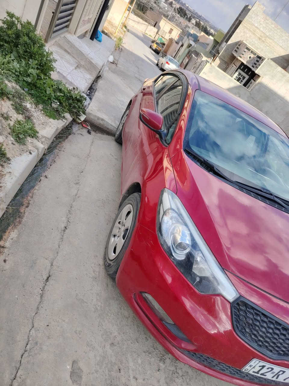 للبيع فقط.. سيراتو ٢٠١٤ خليجي كلين ماشية ٢٢٠ لا صرف ولا نفخ محرك ما مفتوح بيها بعض الملاحظات معاها كوبون بنزين رقم نينوى جديد بأسمي... السعر ١١٠ وبيها مجال بسيط للاستفسار  :***********
*********** موصل, نينوى
