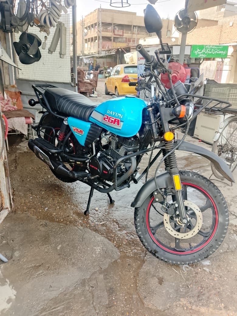 سلام عليكم دراجه دايوان موديل 23 طالعه ب 24 دراجه نضيفه انضف من الصور مكينه خير من الله جيب وياك فيتر وفحص رقم بغداد الدراجه بأسمي سنويه وهزه جديد سعره 2.400 الي مو شراي لا يكسر بحلال العالم 