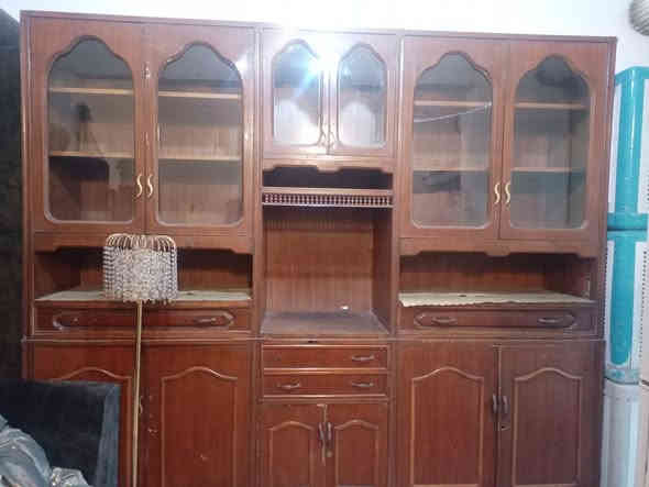 بوفيه قياس 3متر سعر 200. الف الاستفسار على خاص او الاتصال ***********عنوان واسط الصويره حي الشهداء
