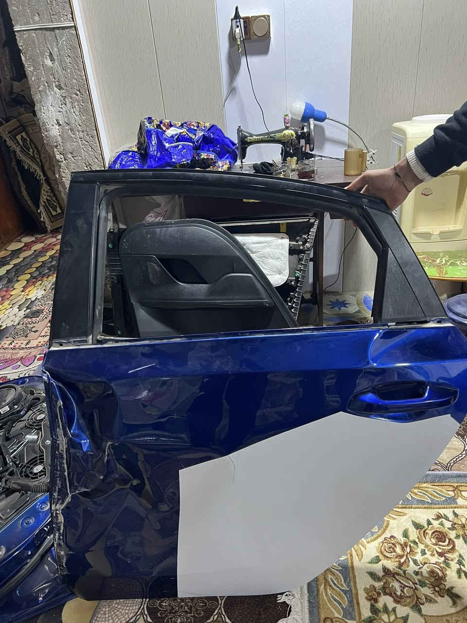 سلام عليكم 
بيبان فورتي موديل 2021 امريكي بلاديات
كاملات نقص جام فقط 
استفسار على الرقم ***********
مكاني بابل /سده الهنديه
