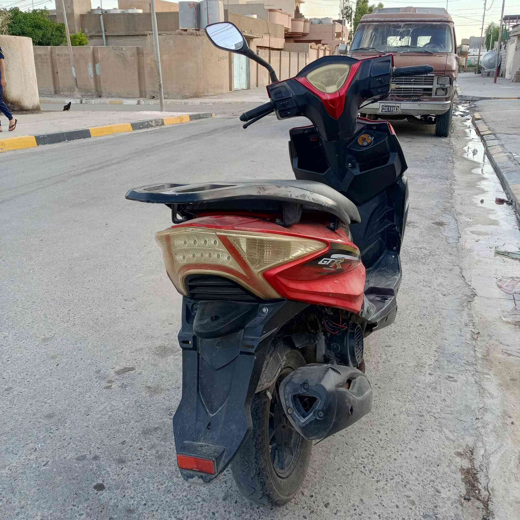 ماطور للبيع بسعر 350 الف بيها مجال حيل نظيف 

رقم الهاتف ***********
