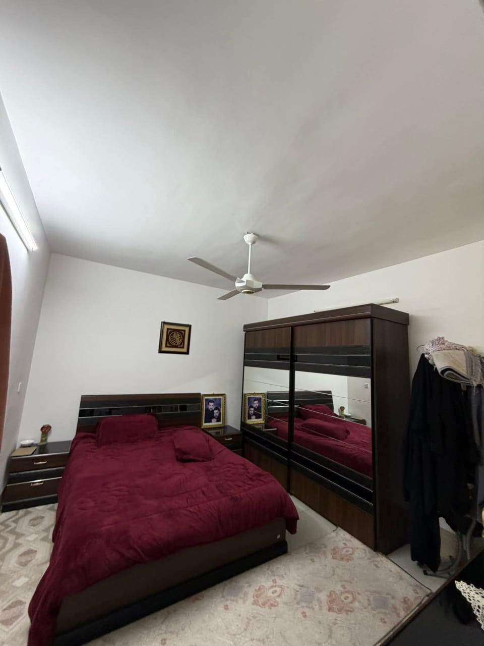 🔶  دار للبيع ( ركن )   طابقين طابو صرف  2018 ... 

🔶 المساحة : 200 متر  و الواجهه 10  

🔶  الموقع : حي الواسطي _قرب من مول الحاج زياد  ...

🔶 يحتوي  
يصير ٣ مشتملات ايضاً 
١٤٠ متر طابقين كل طابق يحتوي على هول مطبخ غرفة نوم حمامات وكراج دفن 
و ٦٠ متر بي هول ومطبخ نظام أمريكي وغرفة نوم وحمامات 

🔶 موقع ممتاز جداً منطقة هادئة 

___________________________
للاستفسار عن السعر يرجى المراسلة  أو الاتصال على ارقام  التالية ☑️
 ☎️ ***********
       ***********

أو مراجعة مكتب الكنز للعقار الواقع حي الواسطي قرب مول حجي زياد تحت مسجد نور الدين الزنكي
