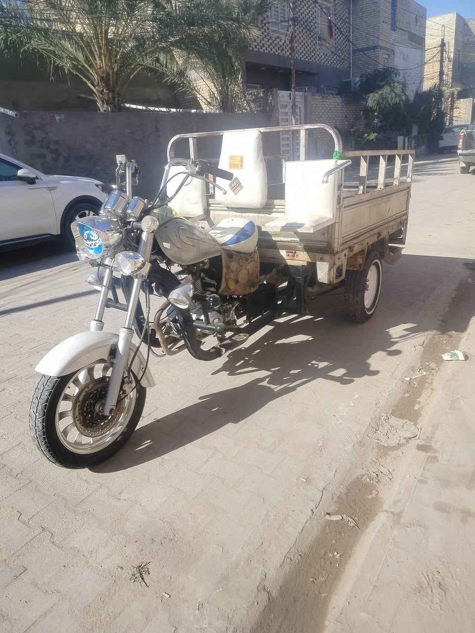 سلام عليكم
2012للبيع رقم الماني 
ماعايزه برغي 
مكينه24
سعره 1500وبيه مجال
تصل وتدلل
***********
