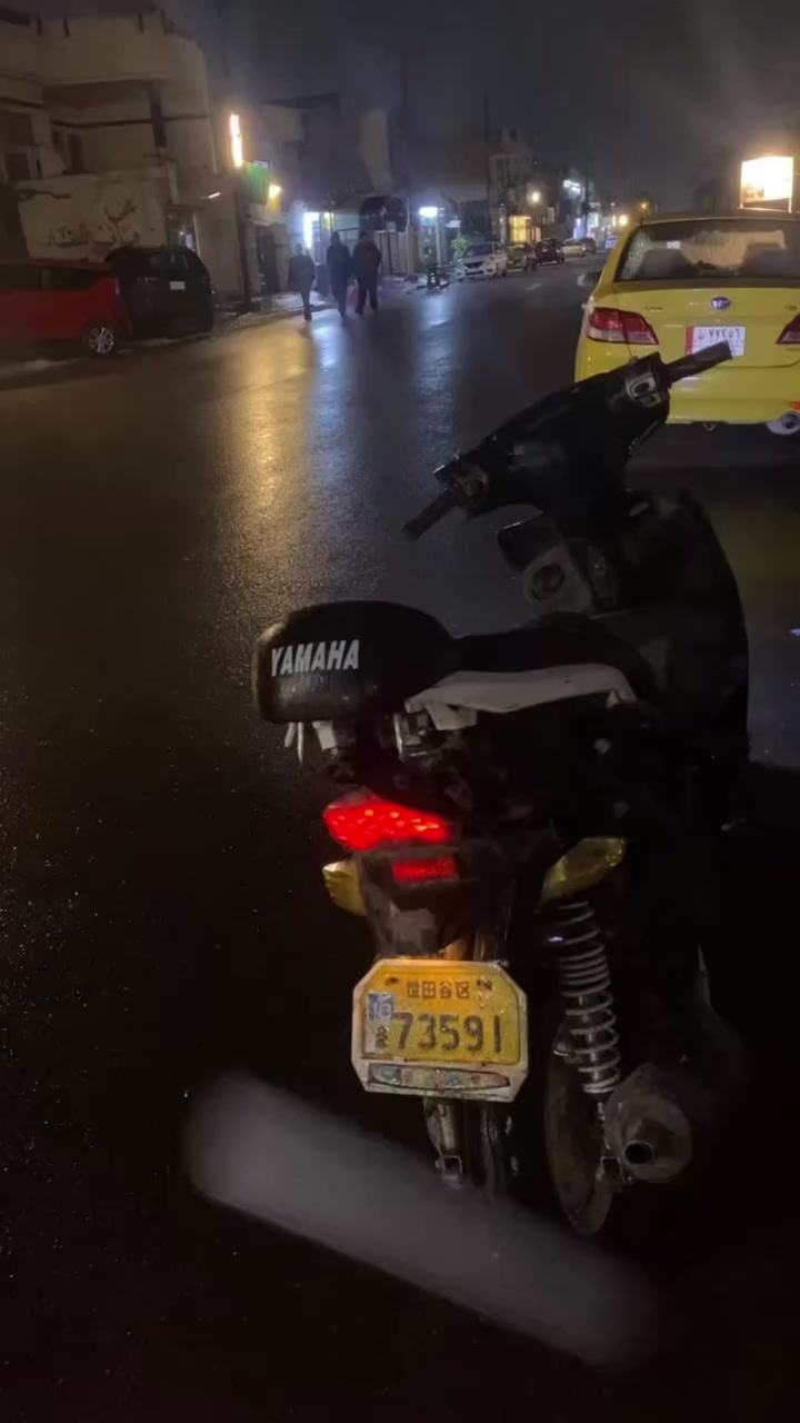 السلام عليكم جيتي آر لبيع خير من الله شلعه معدل شغاله سلف هندر كهربائية شغاله نقص كفرات فقط مكسره 
لا نضوح ولا تبخير بكل وقت نكره مكاني بغداد البياع حي الإعلام  سعرها 475وبيه مجال رقمي***********+واتساب بي
