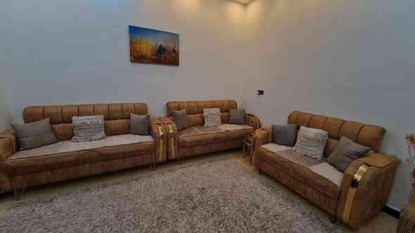 تخم قنفات للبيع تركي نضيف مسوينه مليونين جديد السعر 950 وبي مجال مكاني بصره بياسين خريبط هاذ رقمي ***********
