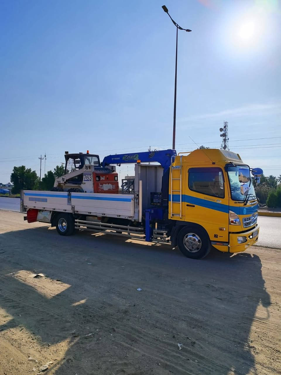 هينو شيطان للبيع موديل 2017 سته سلندر فول كهرباء للاستفسار ***********
