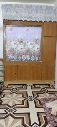 للبيع • خزائن • ديكور منزلي