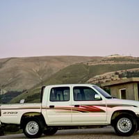 تويوتا • ٢٠٠١ • احمر