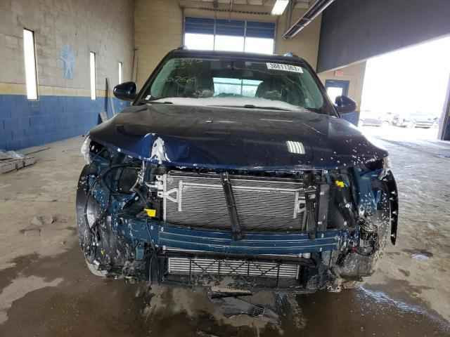 السلام عليكم سياره تري بلايزر موديل 2022
مواصفاتLT مكينة 1200 /3سلندر /تيربو/ حادثه بسيط امبين بلصوره   للستفسار *********** النجف, العراق
