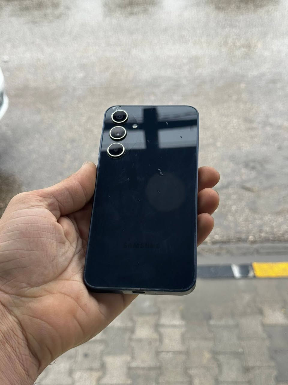 للبيع أو للمرأوس
A35 5G A35 5G جهاز مكفول
فقط كلاسه مفطوره والضهر مفطور وتصليحهن٣٠ الف ذاكرة 256GB صوت دمام ستريو فول جهاز..
السعر 150 قفل النجف الاشرف النجف, العراق


**إذا كنت صاحب هذا الإعلان وتريد حذفه لأي سبب، رجاءا أرسل رسالة إلى الدعم الفني**