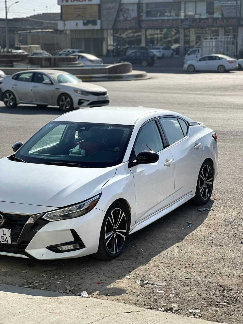 نيسان سنترا2020
مواصفات السيارة 
- توقف ذاتي امامي خلفي 
- حساس بالمري
- رادار امامي خلفي 
- تحديد مسار
- مثبت سرعة 
- تشغيل عن بعــد
- تشغيل بصمة 
- بصمة بل بيبان الأمامية
-لون ابيض

مكاني الأنبارفلوجه

*********** 
السعر  128
