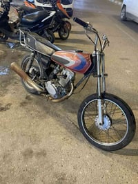 درجه ايرانيه للبيع موديل 2013 اوراق وبيه معامله ترقيم وين ما تريد تمشي...