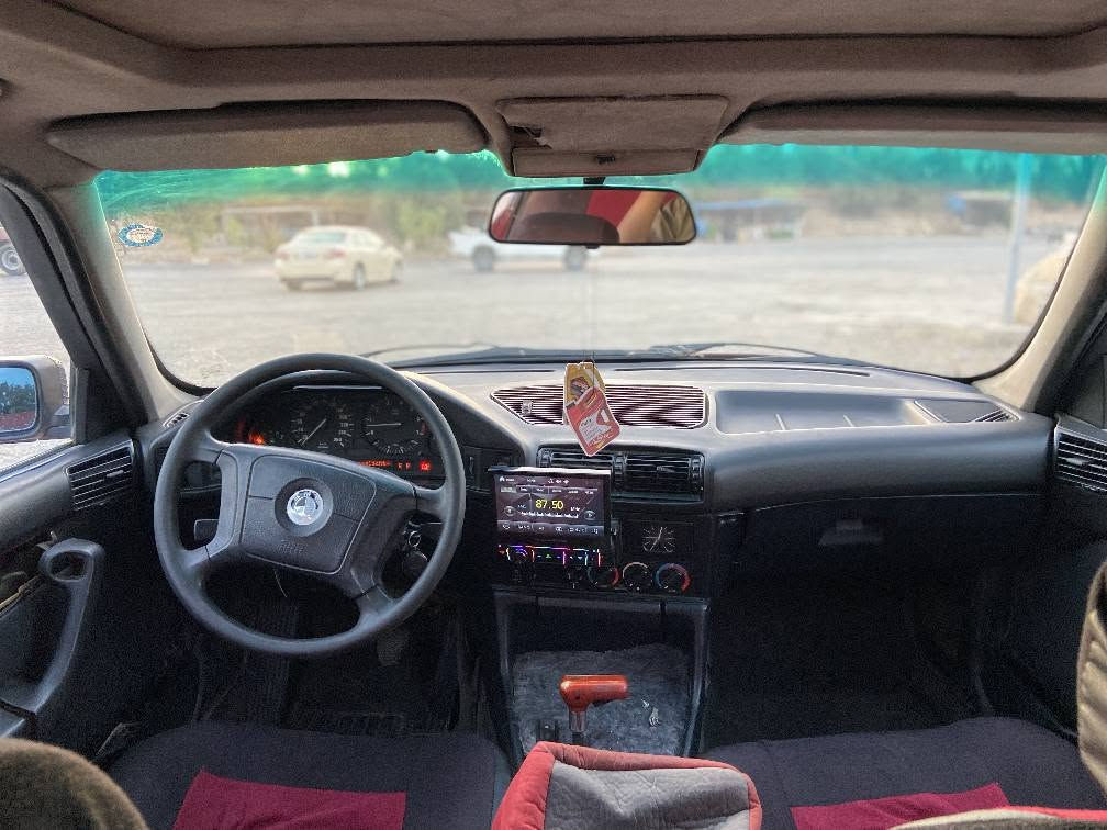 سەرەتا بەناوی خوای گەورە  BMW مۆدێل 1993 ،525 گێڕ تۆماتیک ئاڕم پلاستیک سلێمانی
 فول فول موواسەفات
پێشپان سڵایت جام کارەبا
 بیلاد کووشن جلدوو هیتەر 
دەعمێکی پێشی هەیە 
کارەبای کامل مەزبووت هەموو شتی لەسەر شریکە ماوە 
چوار ویلوو تایەی تازەی لەسەرە 
دەشپوولوو بەرە دەرگای لۆکە 
ئاڕموو ئەوەلیات بەشەرت
هەموو شتێکم نوسیوە 

سعری 33 گەڵاو مەجالێ کەم
ژ.م *********** وەسئاپو ڤایبەریشی لەسەرە السليمانية, العراق
