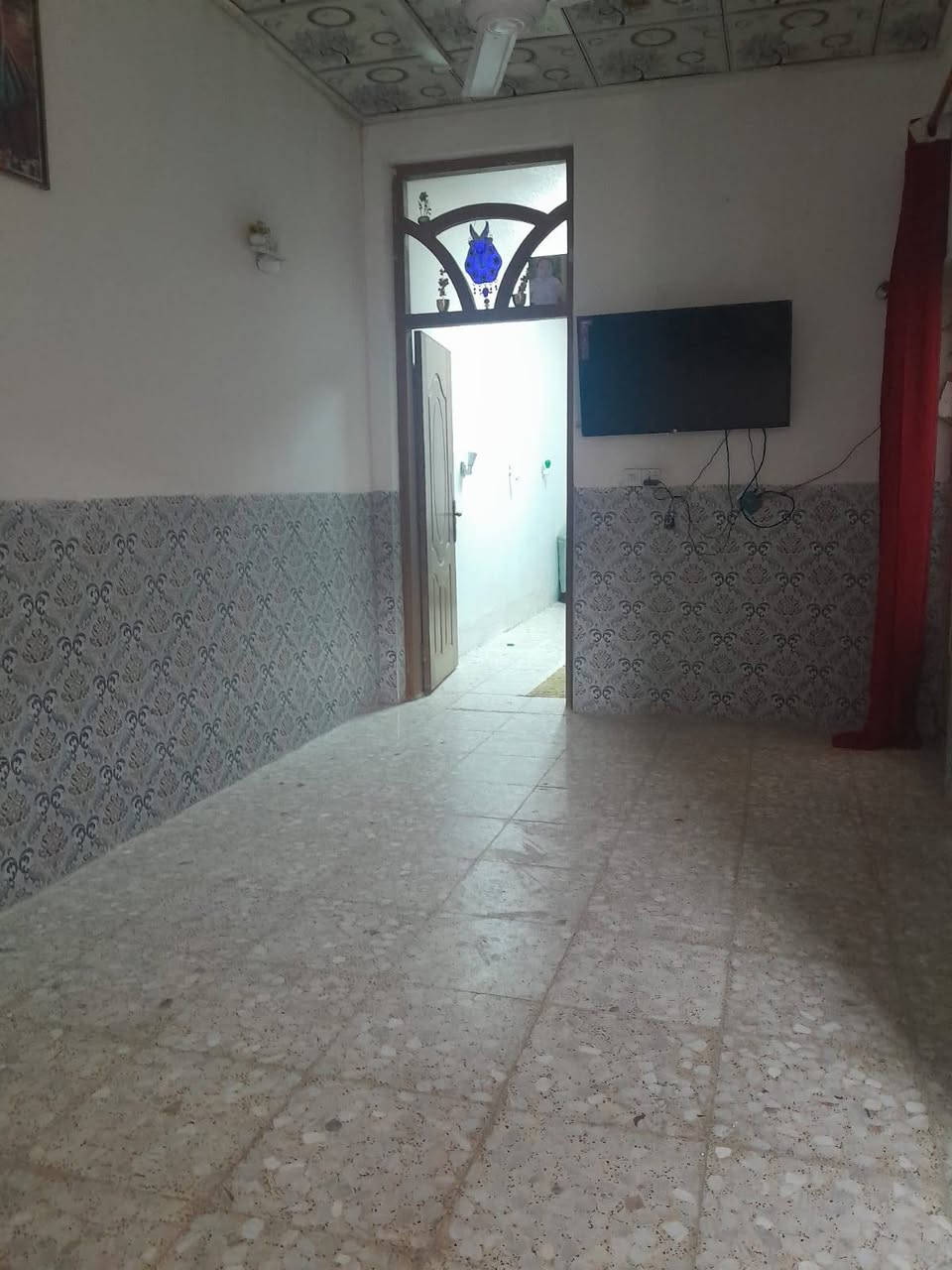 بيت للبيع مساحه ١٠٠ متر ٥×٢٠
يحتوي على غرفة نوم وهول ومطبخ واستقبال حمام وتواليت السعر ٦٥ قابل للتفاوض 
ابو غرف حي الحوراء


**إذا كنت صاحب هذا الإعلان وتريد حذفه لأي سبب، رجاءا أرسل رسالة إلى الدعم الفني**