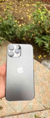 ايفون 13 برو ماكس بطارية 78 ذاكرة 256 اللون اسود نضيف ومامفتوح ولا معل...