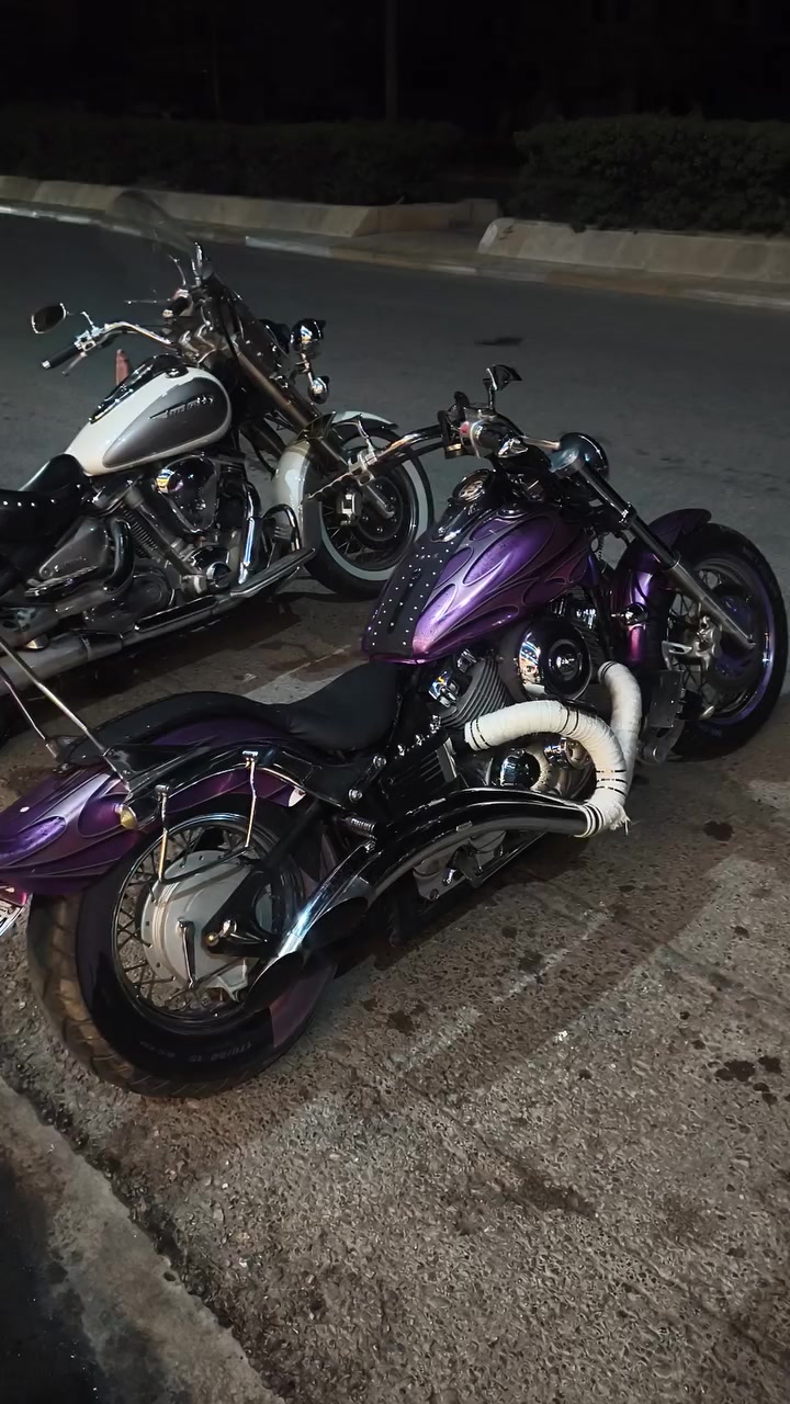 Yamaha drag star 400
دراجة أوراق كاملة مدفوعة كمرك وضريبة باقي بس تروح ترقم مكفول من تاير التاير مال جناي صبغ اولد سكول كزوز كوبرا مكاني اربيل 20 وبي مجال *********** واتساب موجود
