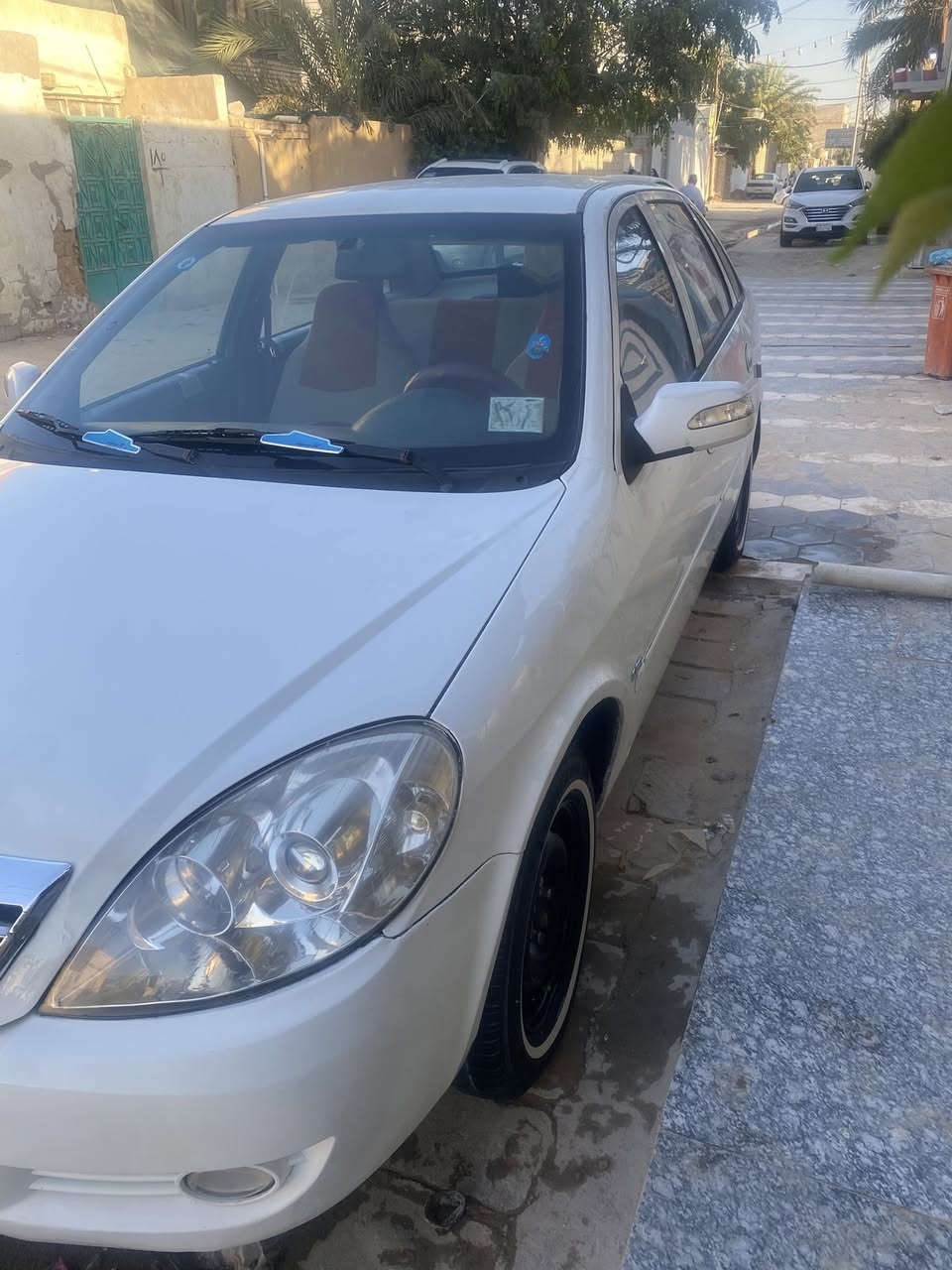 السلام عليكم 
سيارة ليفان للبيع 

التفاصيل 
رقم بابل انكليزي بسمي سنوية 28 
وكالة ومداور شرط 

كير مكينه خير من الله 
عينه وصينيه جديده شركة 
حدادية جديدة 
سنتر لوك  ريمونت

شاشة لمس

السعر 37 وبيها مجال 
العنوان نجف مستعجل ع بيعتها

الرقم ***********
