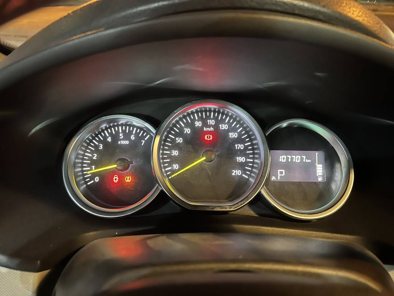 ڕینۆ سومبل 
مۆدێل٢٠٢٠ 
سەنەوی تازەیە
گێڕ ئۆتۆماتیک
بێ دەعم و بۆیاخ دوو پەڵەی بچوک کاردی هەیە 
بە شەرتی هەموو شتێک 
نرخی ٨٨$ معامەلە
واتسئەپ
*********** السليمانية, العراق
