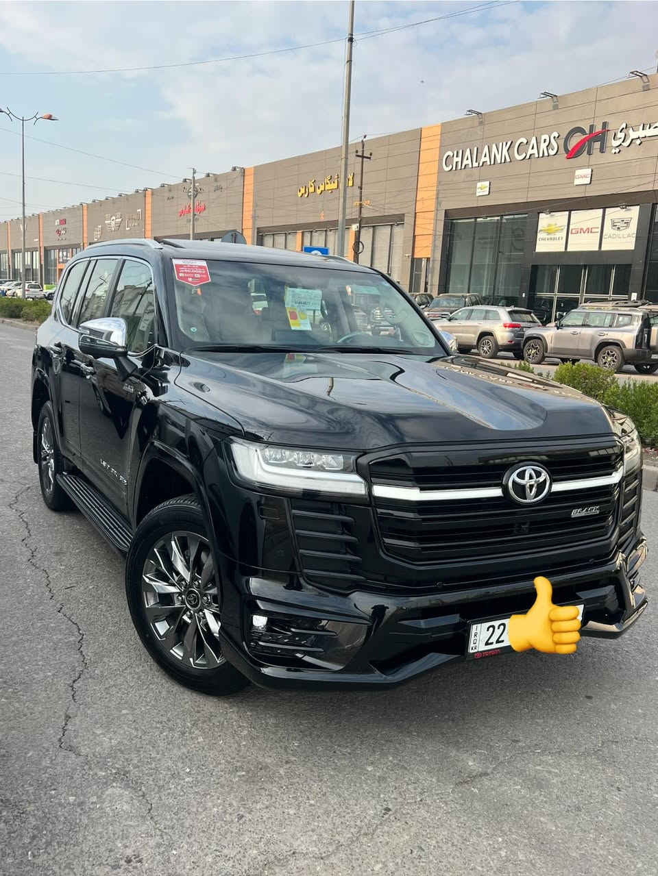 السلام عليكم 
للبيع 
النوع : LAND CRUISER 
الفئه : VX  LIMITD  BLACK  
الموديل :2024 
شركه : SAS ساز ام الضمان 
عداد المشي : 15 الف 
كفاله عامه
السياره مميزه جدا 
مواصفات السياره : تجي فول واحد على واحد كامرات 360 درجه كشنات الخلفيه كهرباء رادرات 360 درجه اربع وضعيات قياده 
***********

