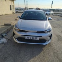 كيا ريو 2023 LX السعر 120 وبيها مجال الضرر مبدل باب النفر اصلي كصه مرق...
