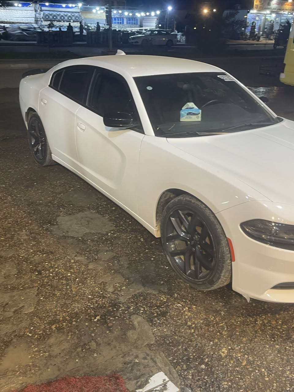 سلام عليكم جارچر اصل 23 كفاله عامه شغاله من امريكا تقرير  مياه امطار ماشيه 43 الف بعدهي على وضع الشركه  ***********
